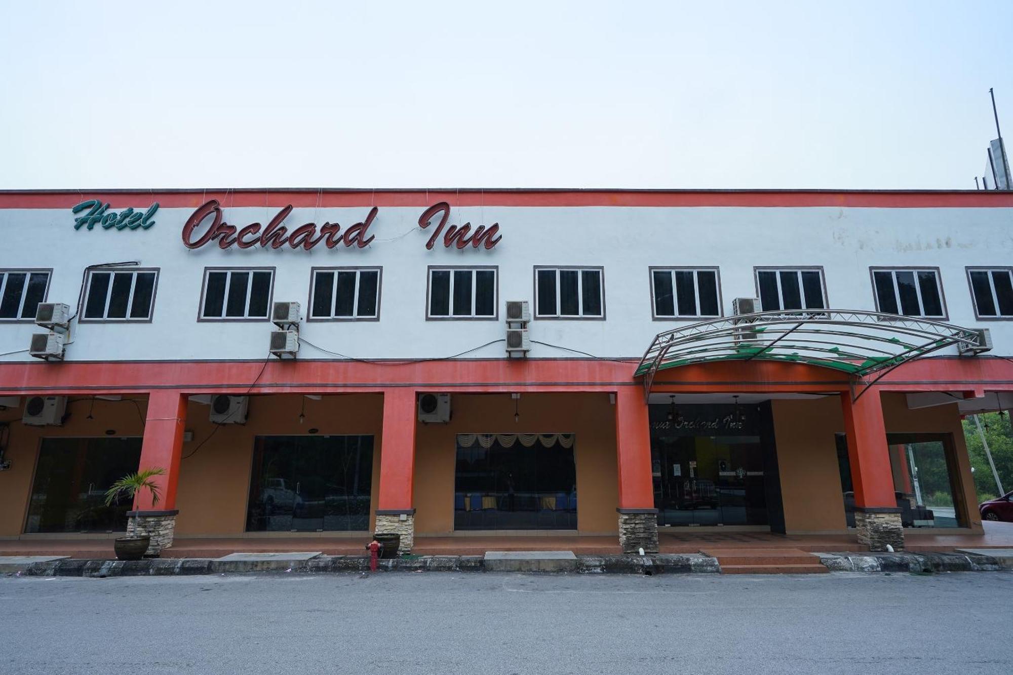 OYO 44083 Hotel Orchard Inn Lumut Exterior foto